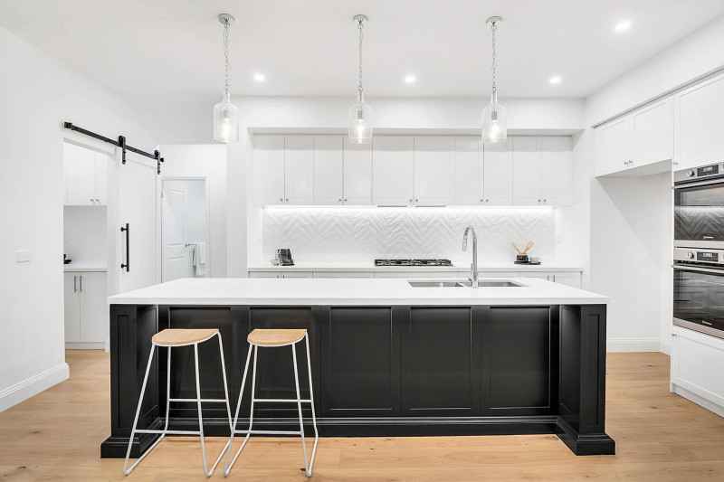Zouk Group - Kitchen