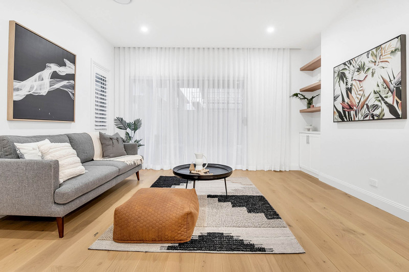 Zouk Group - Sitting Room
